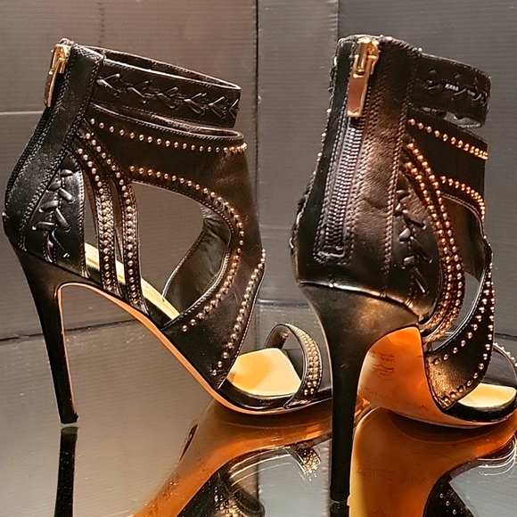 VIA Spiga ,black leather ,caged with gold studs , 37.5 . - Picture 6 of 11